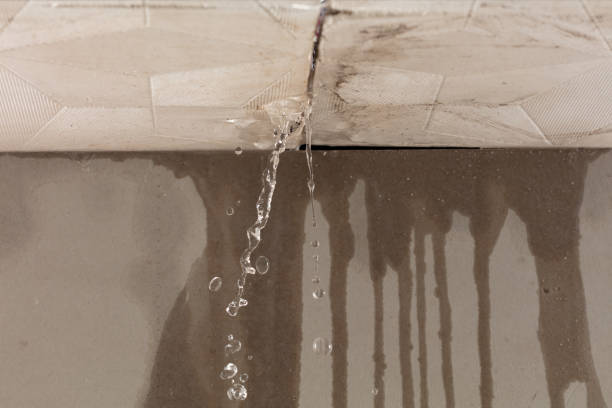 Professional Burst Pipe Cleanup technician working in Rancho Mirage, CA